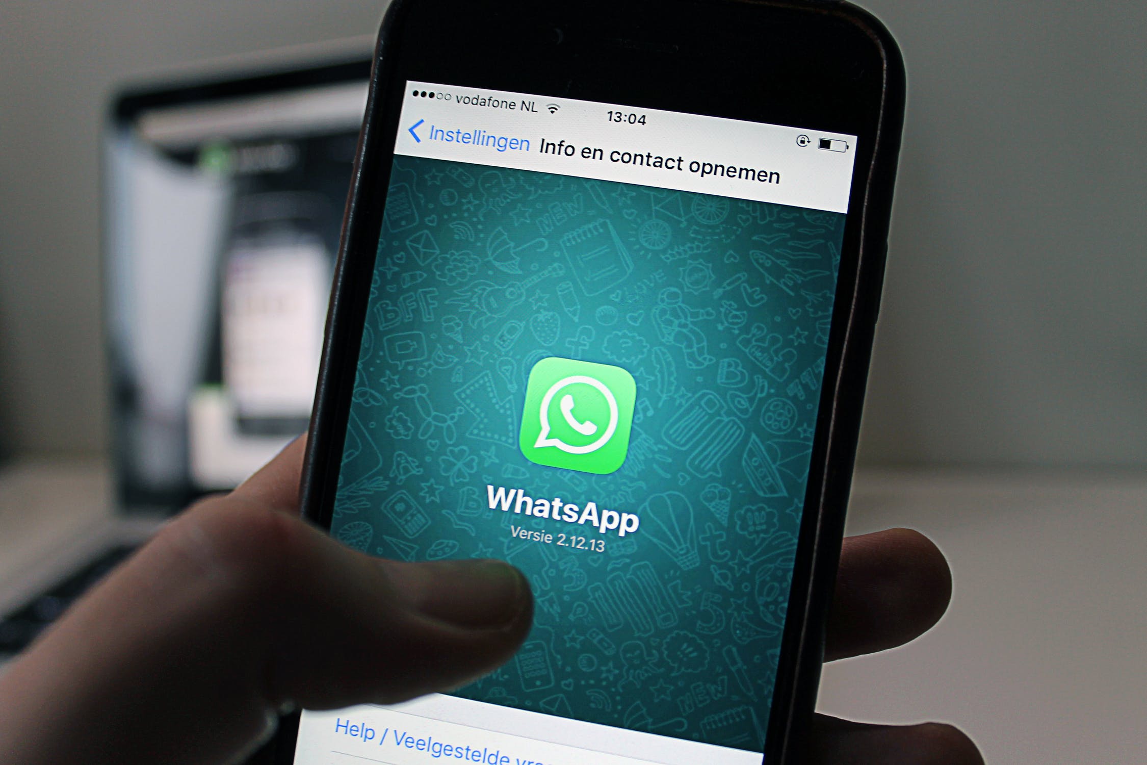 De 4 grootste ergernissen in WhatsApp groepen